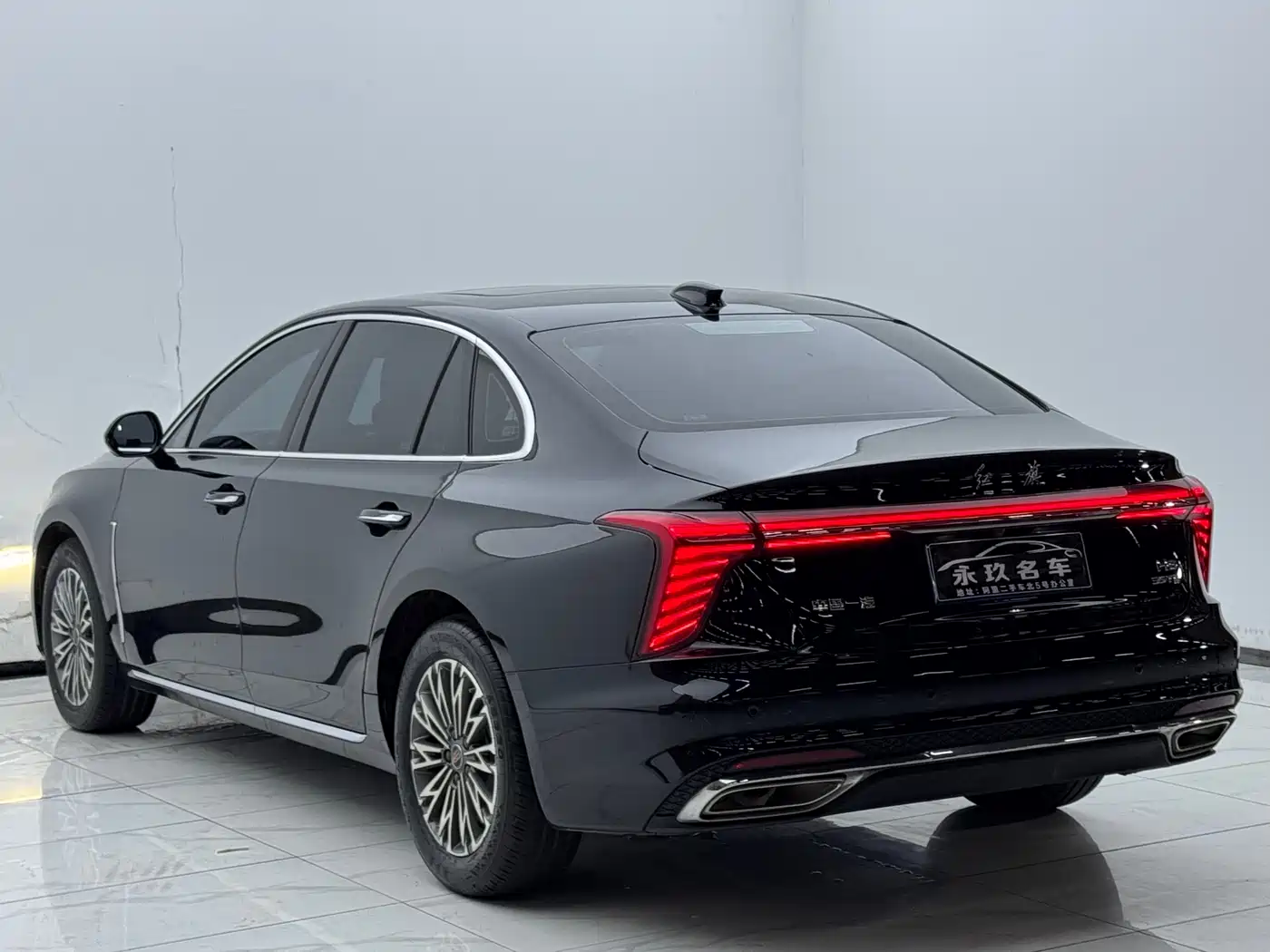 Hongqi H5 2024 1.5T DCT Smart Connect Flag Rhythm Edition фото 12