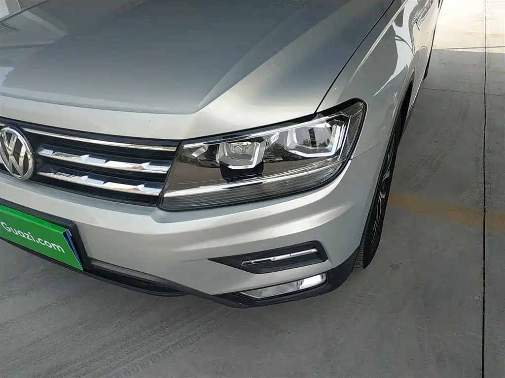 Volkswagen Tiguan L 2018 330TSI Automatic 2WD Luxury Edition фото 24