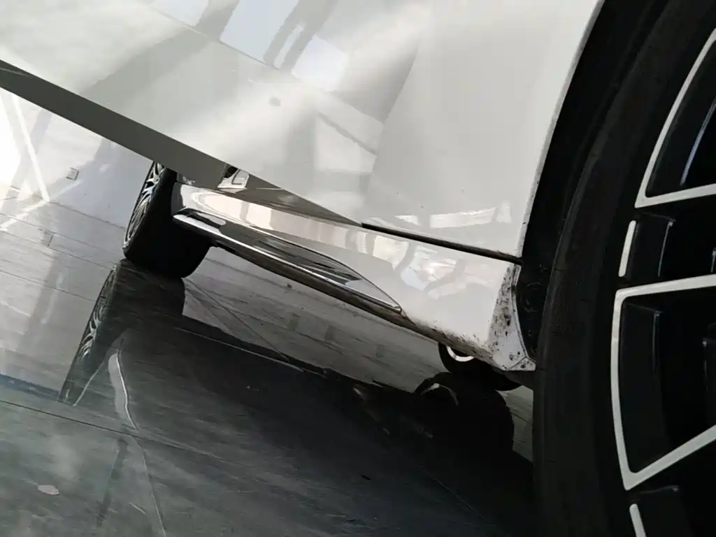 Фото 21 - Mercedes-Benz C-Class