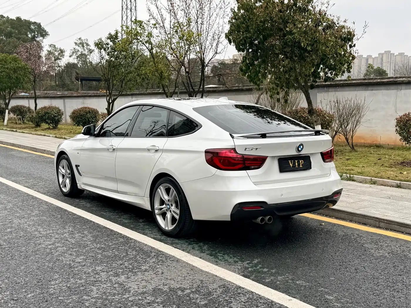BMW 3 Series GT 2019 320i M Sport Package фото 9