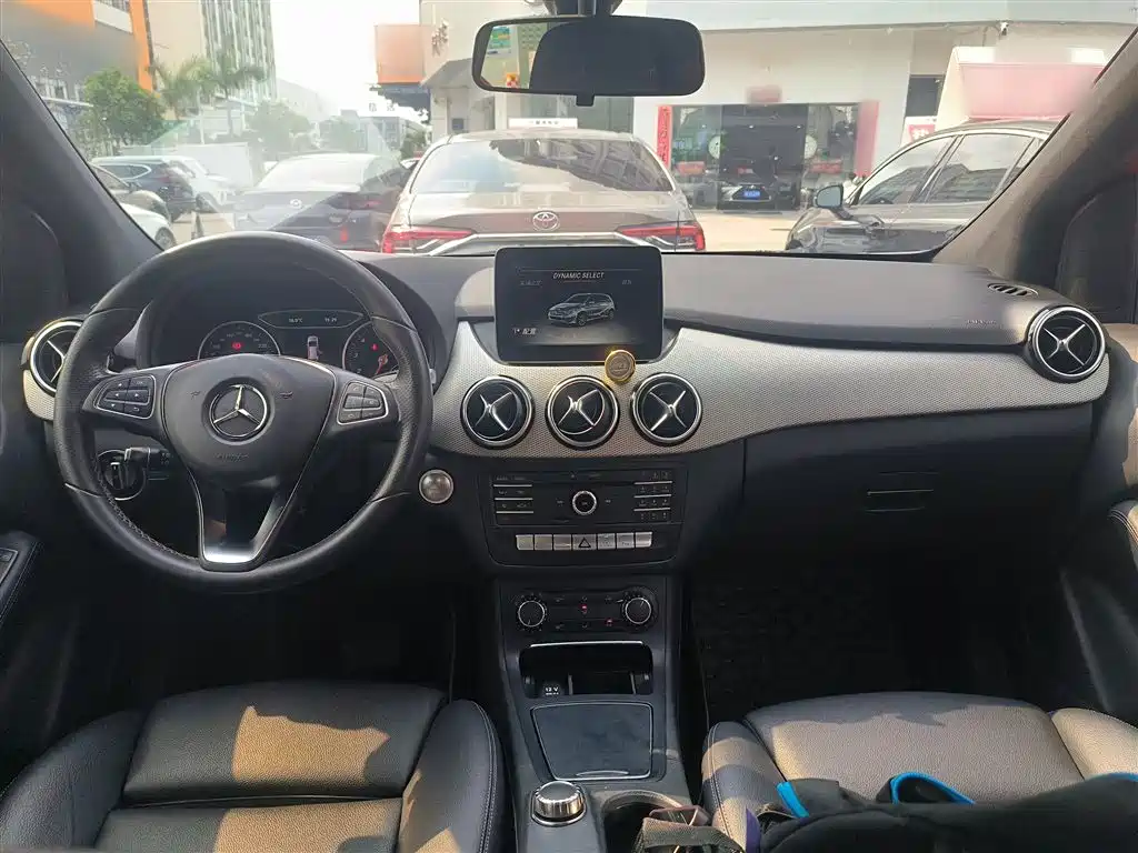 Mercedes-Benz B-Class 2017 B 200 Dynamic фото 6