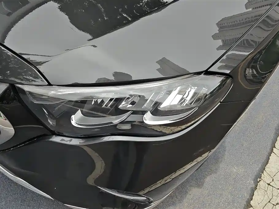 Mercedes-Benz E-Class 2024 Model E 260 L фото 5