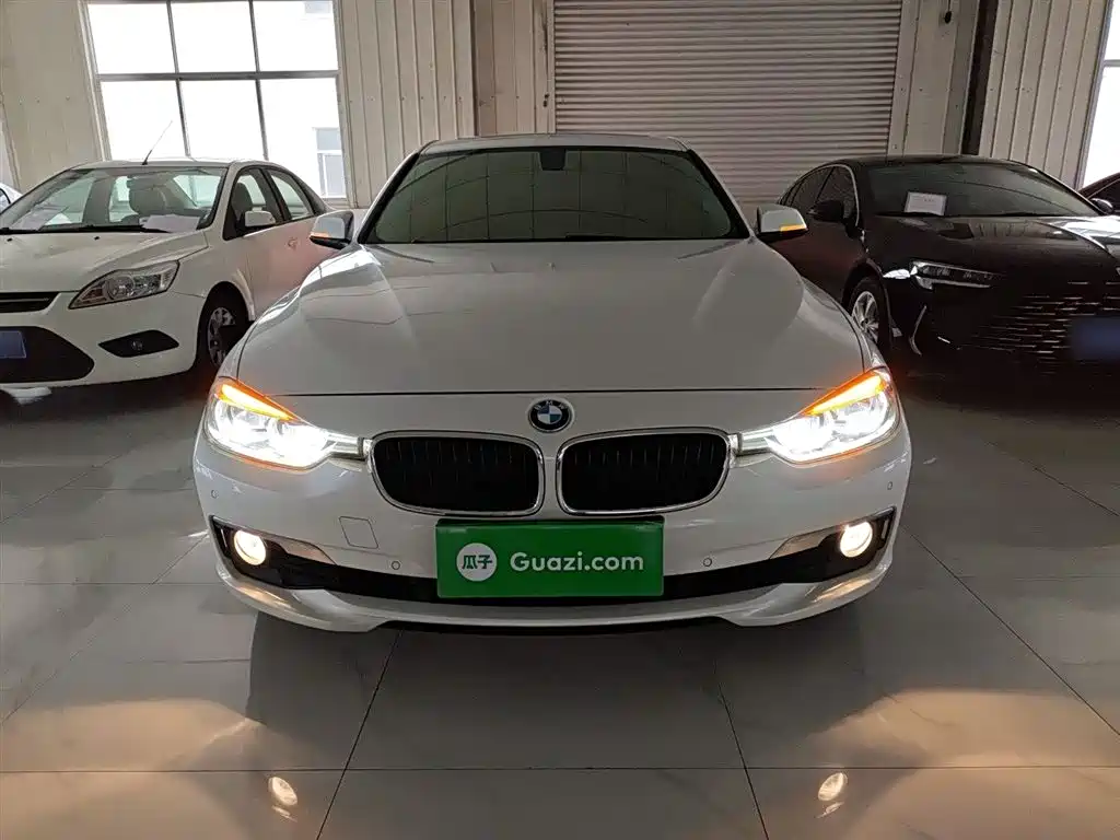 BMW 3 Series 2017 320Li Fashion фото 3