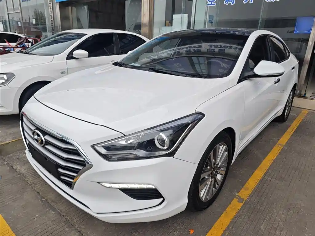 Hyundai Mistra 2017 1.8L Automatic Prestige DLX (China V) фото 2