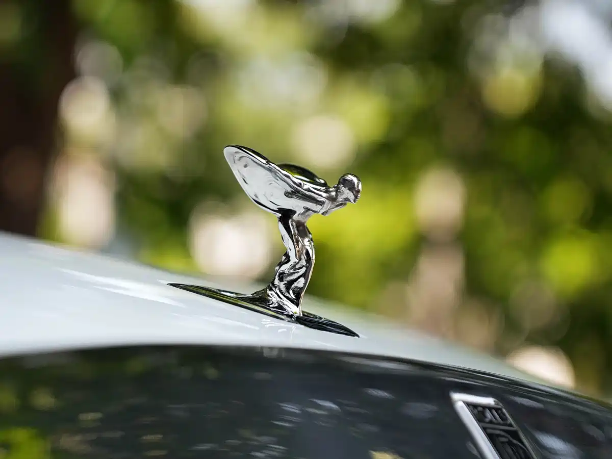 Rolls-Royce Spectre 2024 Standard Model фото 17