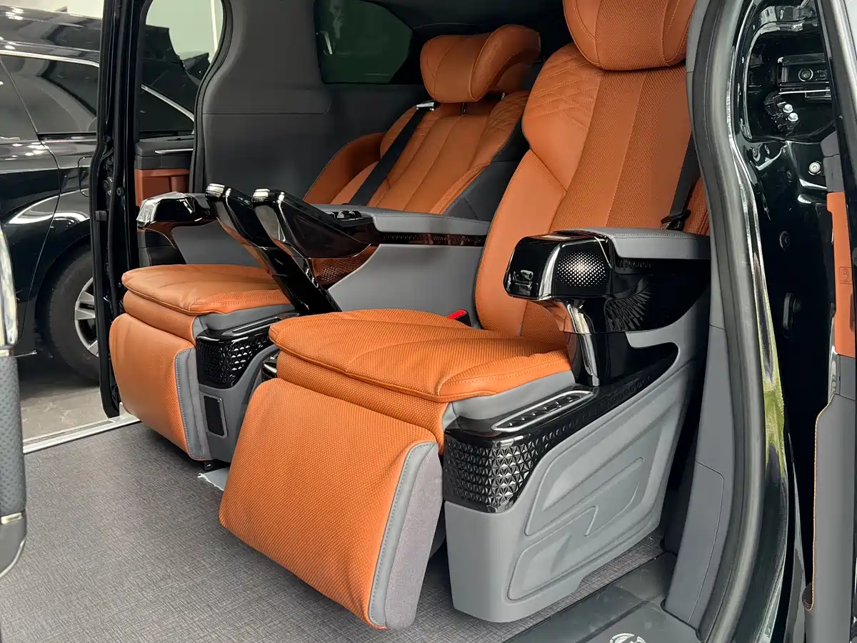 Toyota Sienna 2026 Model 2.5L Hybrid 2WD Comfort Edition фото 9