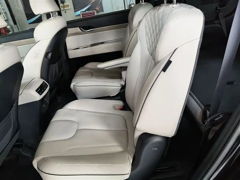 Hyundai Palisade 2021 3.5L Automatic 4WD GLS фото 13