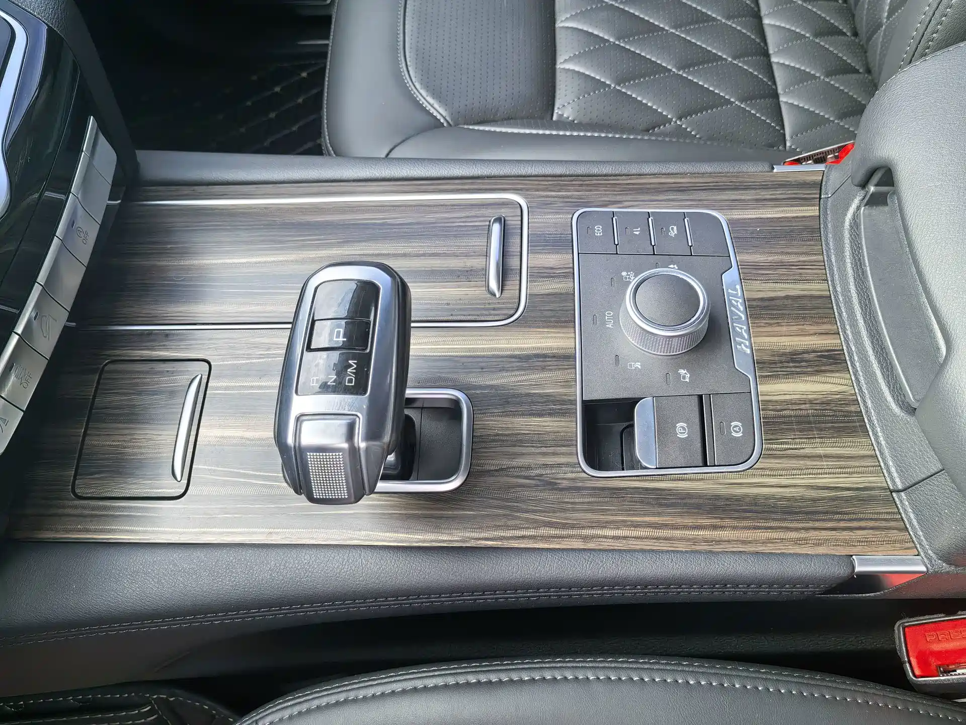 صورة 5 - Haval H9