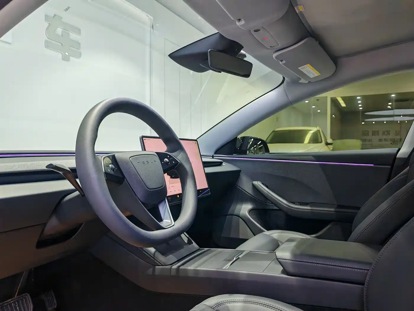 Tesla Model 3 2026 2025 Model Year Facelift Rear-Wheel Drive