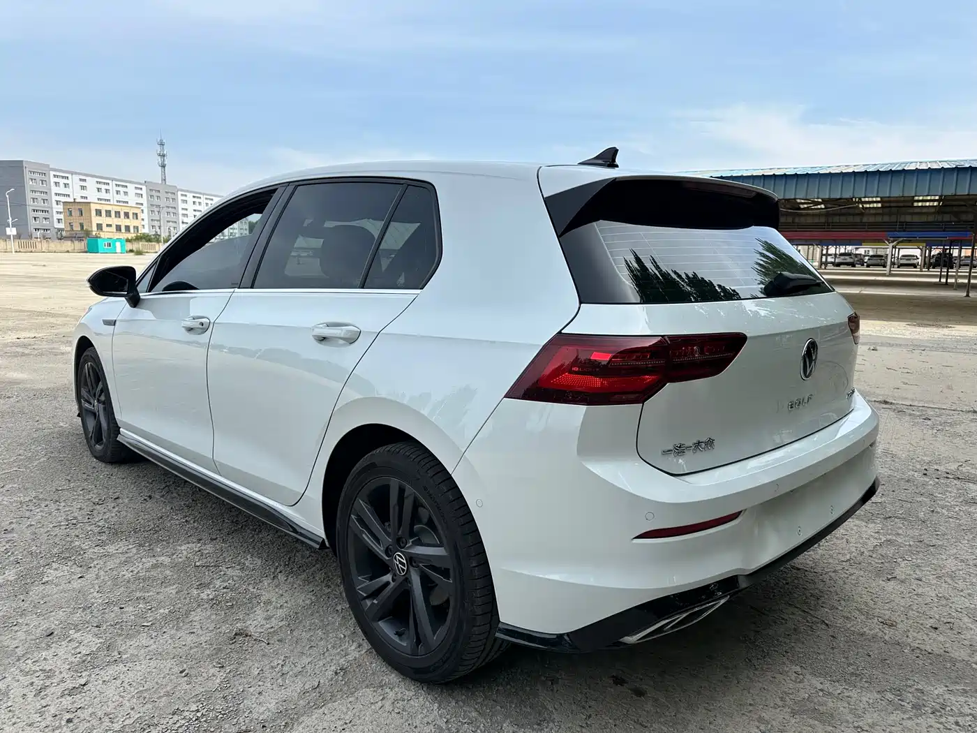 Volkswagen Golf 2023 Facelift 280TSI DSG R-Line Lite фото 17