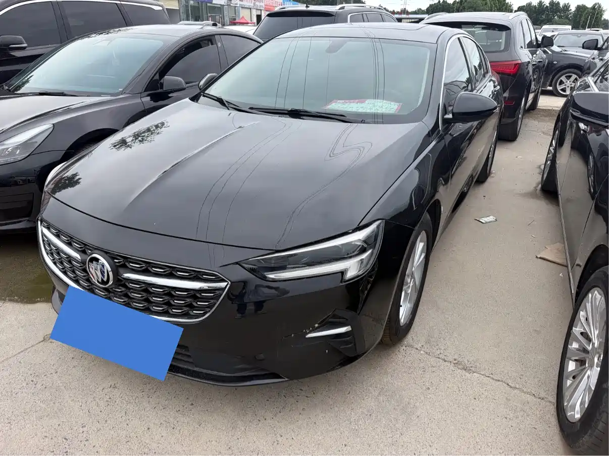 BUICK REGAL