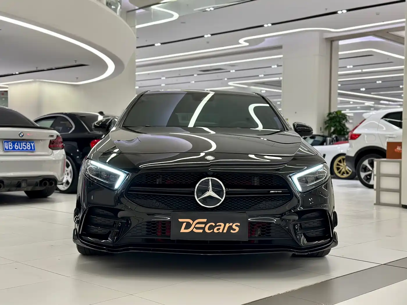 Mercedes-Benz A-Class AMG (Import) 2023 AMG A 35 4MATIC фото 2