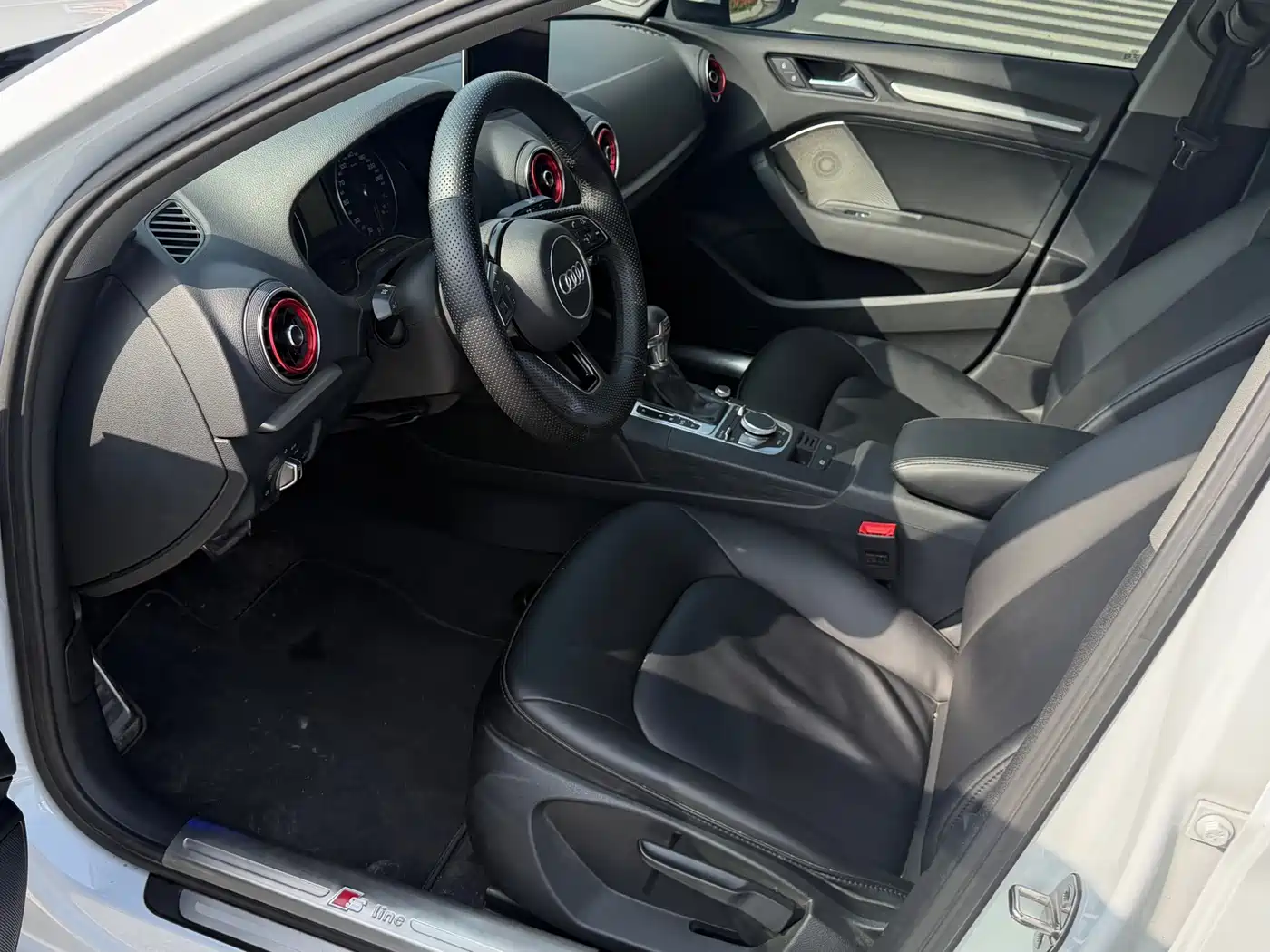 Audi A3 2019 Limousine 35 TFSI Progressive China V фото 4