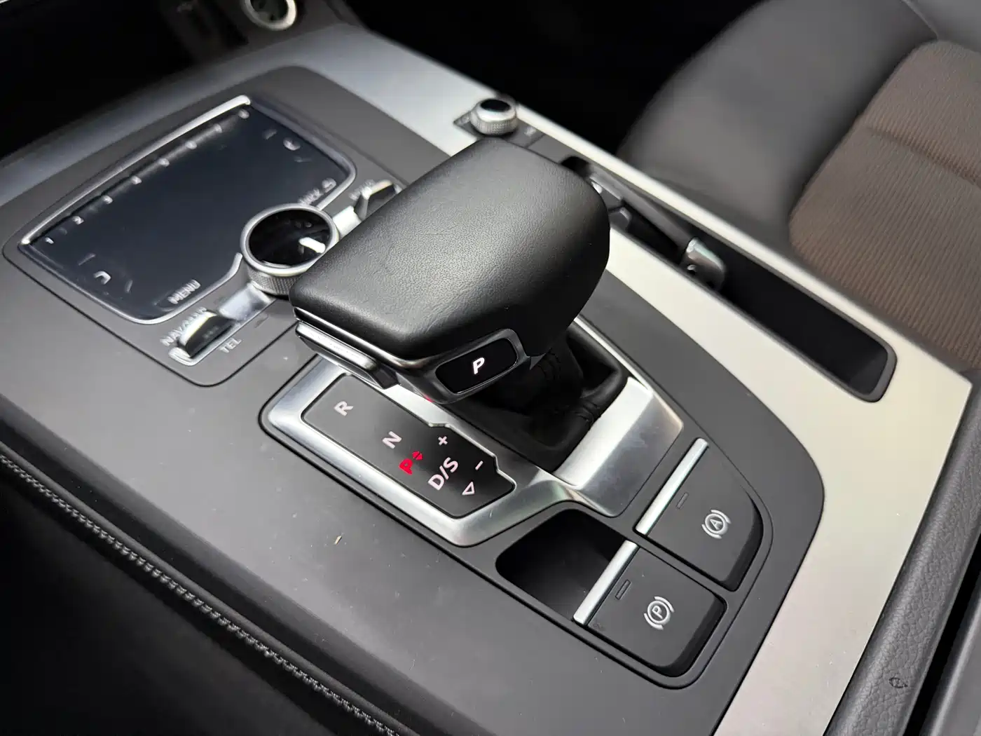 Audi Q5L 2018 40 TFSI Premium Fashion China VI фото 18