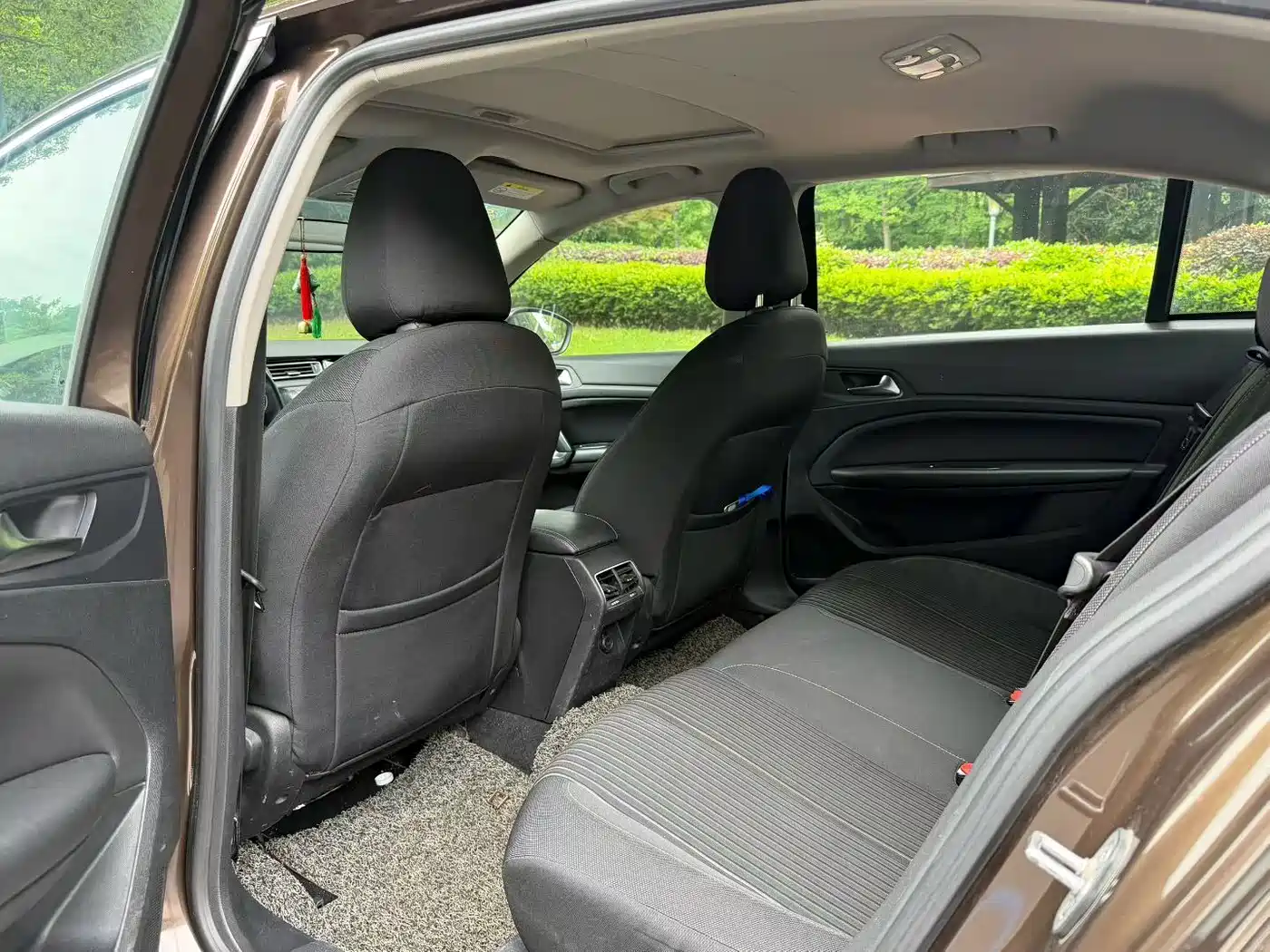 Peugeot 408 2014 1.8L Automatic Luxury Edition фото 8
