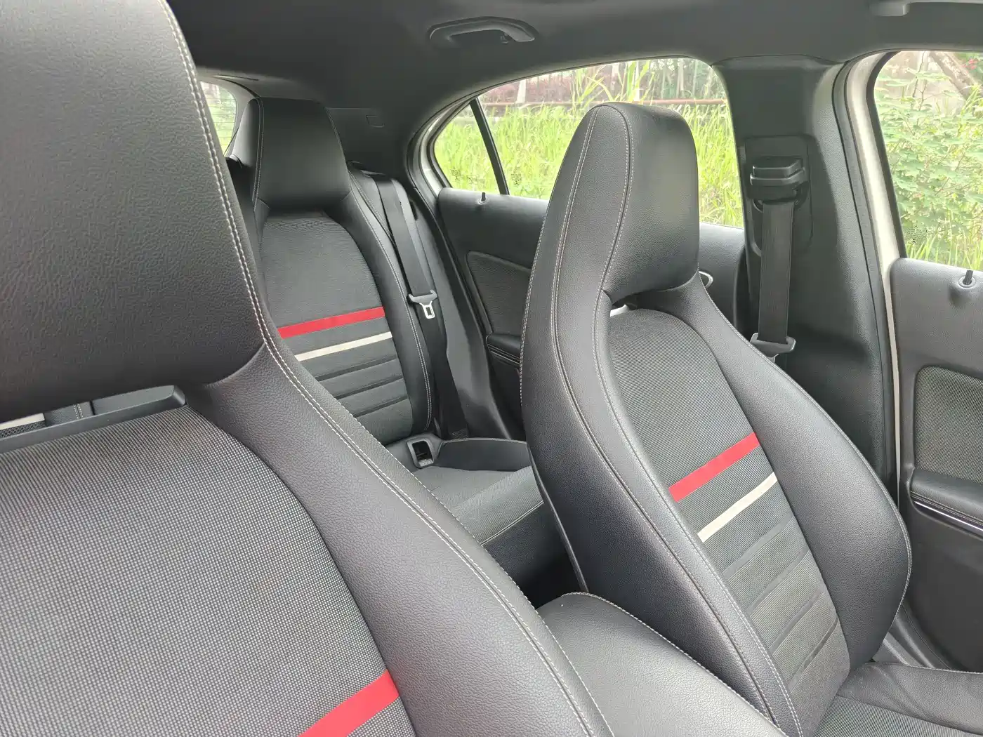 Mercedes-Benz A-Class (Import) 2015 A 180 фото 15