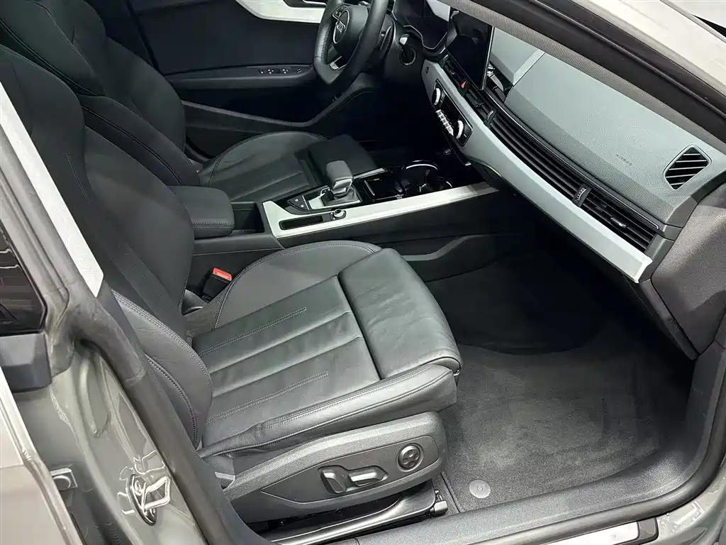 Фото 10 - Audi A5 (Import)