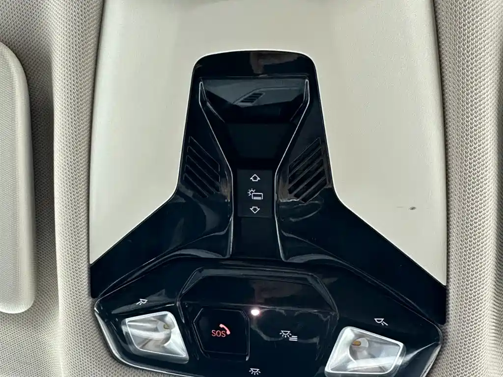 BMW X1 2023 sDrive20Li X Design Package фото 18