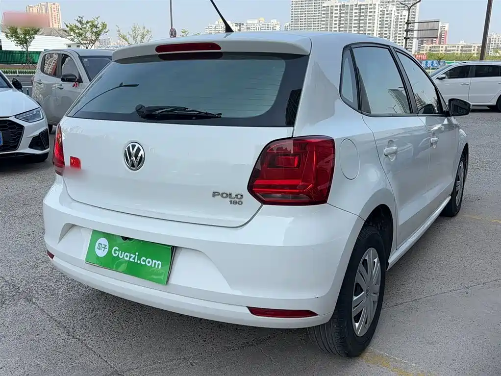 Volkswagen Polo 2018 1.5L Auto Safe Drive фото 6