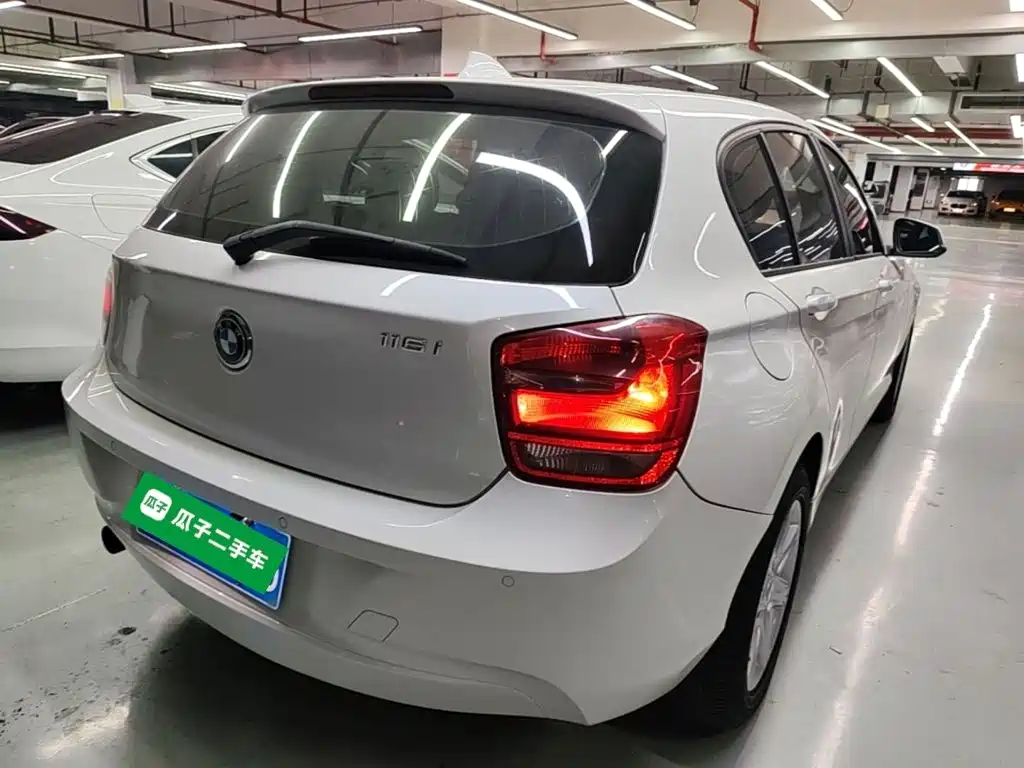 صورة 7 - BMW 1 Series (Import)