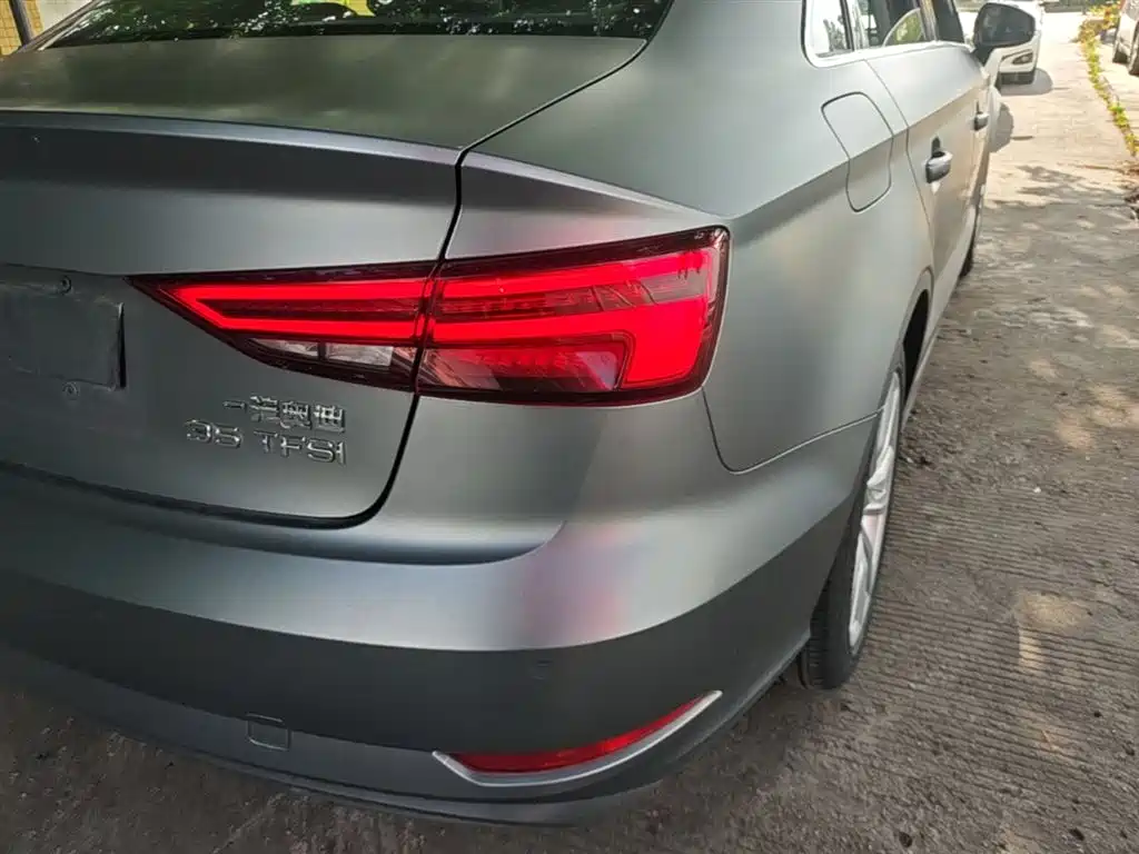 Audi A3 2017 Limousine 35 TFSI Progressive фото 8