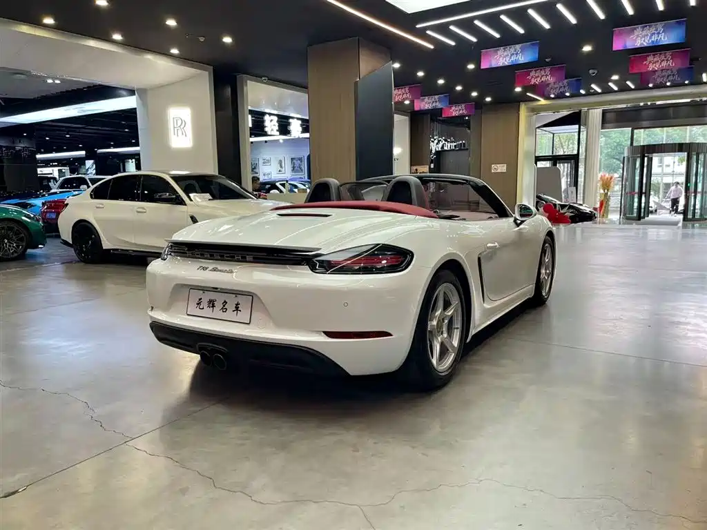 Porsche 718 2022 Boxster 2.0T фото 19