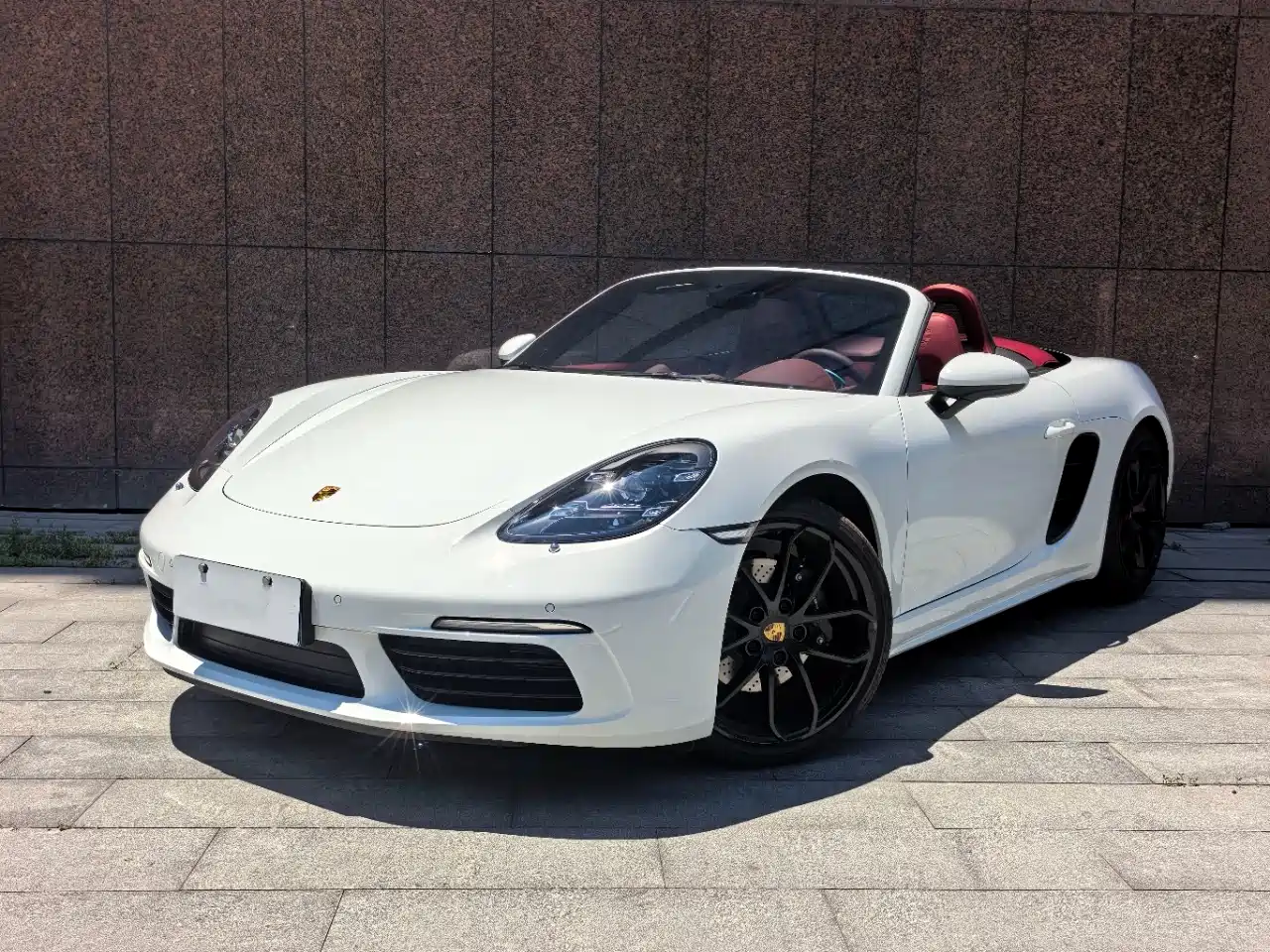 PORSCHE 718