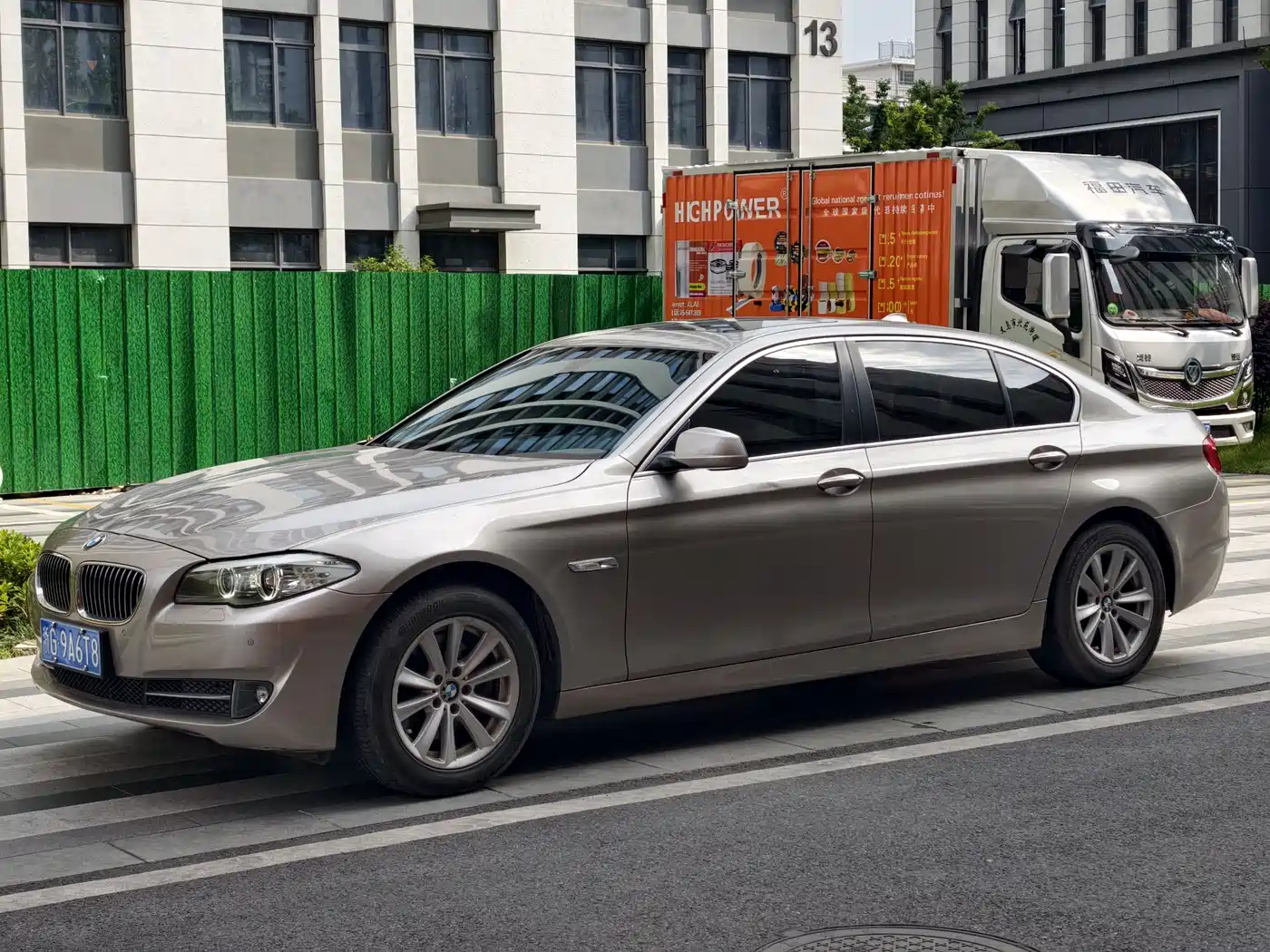 BMW 5 Series 2013 520Li Elegance фото 4