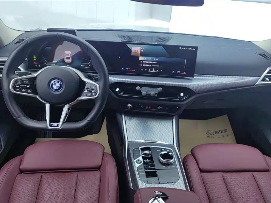 BMW i3 2025 eDrive 40 L Shadow Night Sport Package фото 12