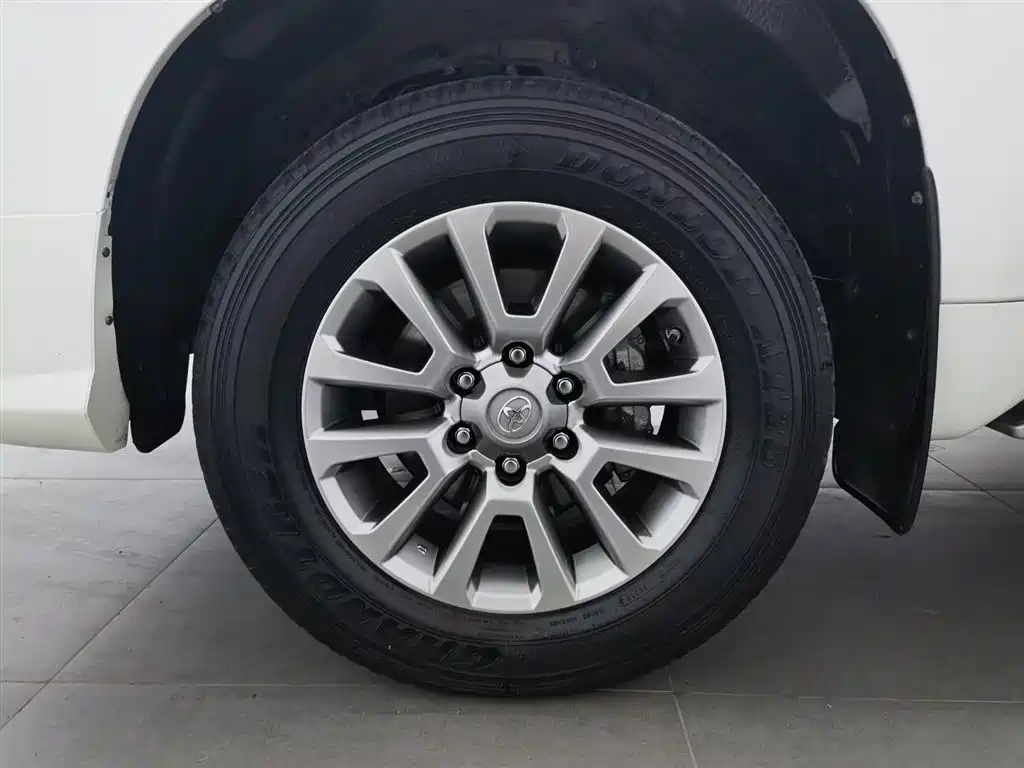 Toyota Prado 2019 3.5L Automatic TX-L Zunxiang Edition with Rear-mounted Spare Tire фото 17