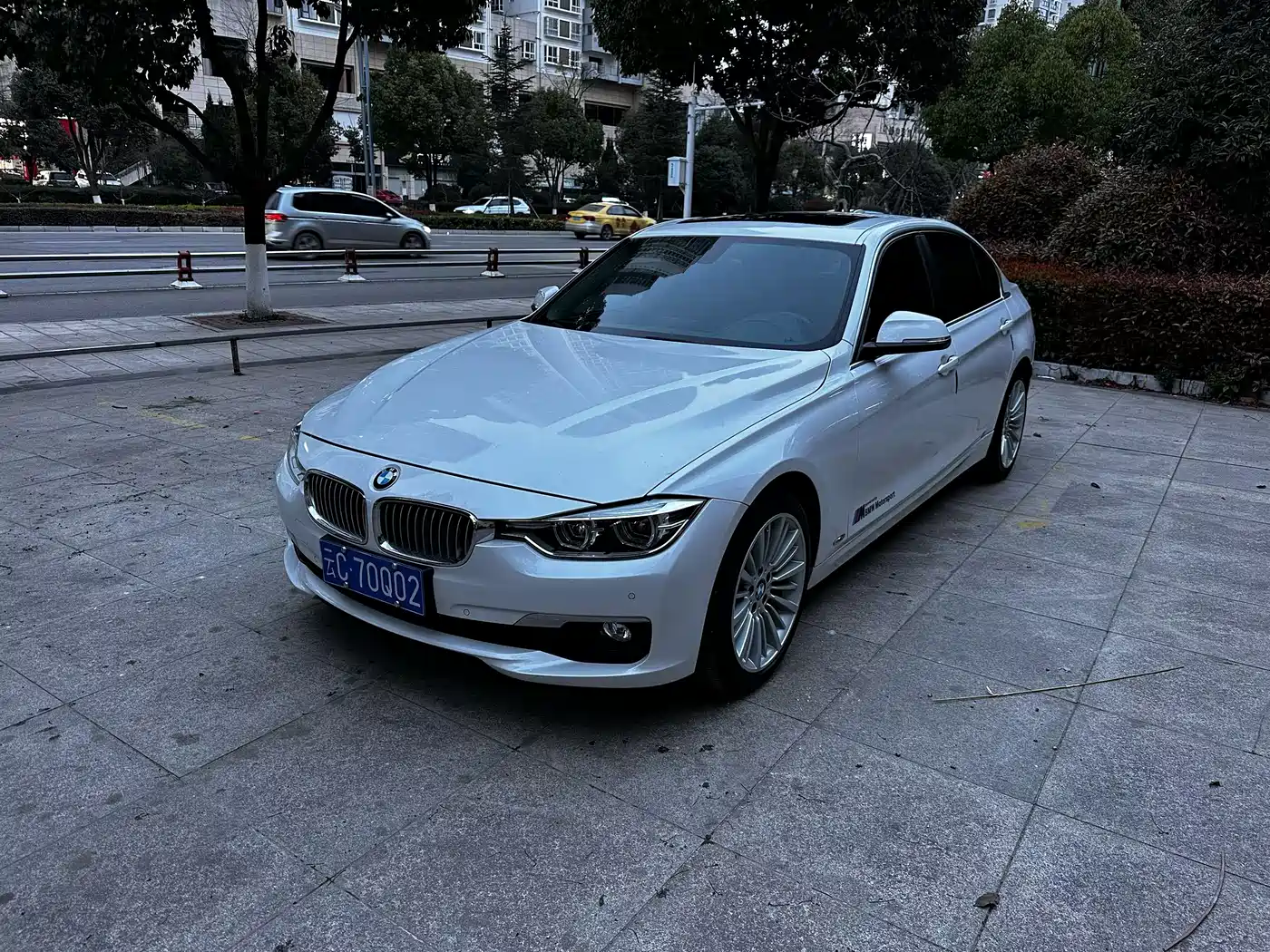 BMW 3 Series 2018 320Li Fashion Style
