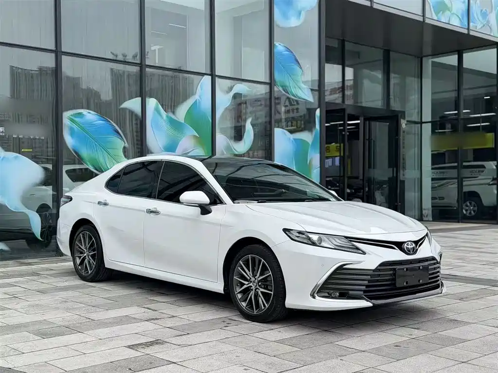 Toyota Camry 2021 2.5G Luxury Edition фото 7