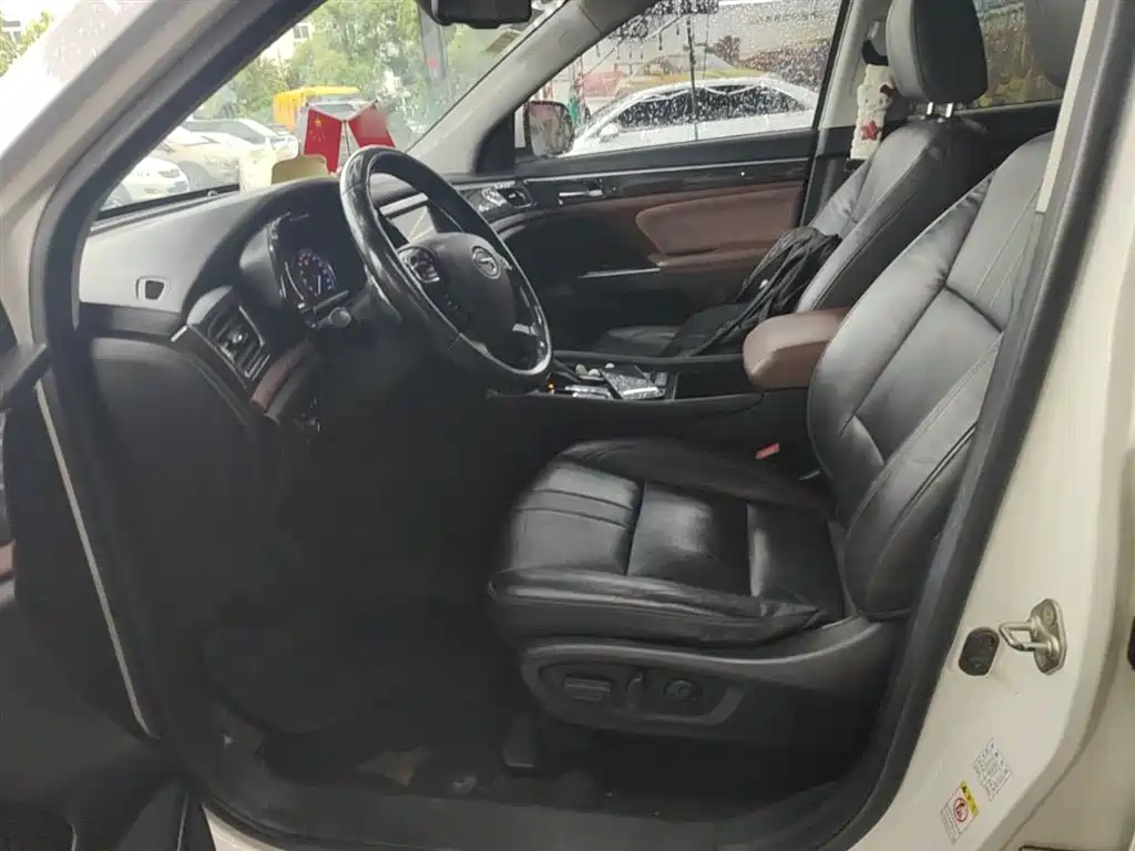 GAC Trumpchi Trumpchi GS8 2017 320T 2WD Luxury Smart Connect (7-seater) фото 8