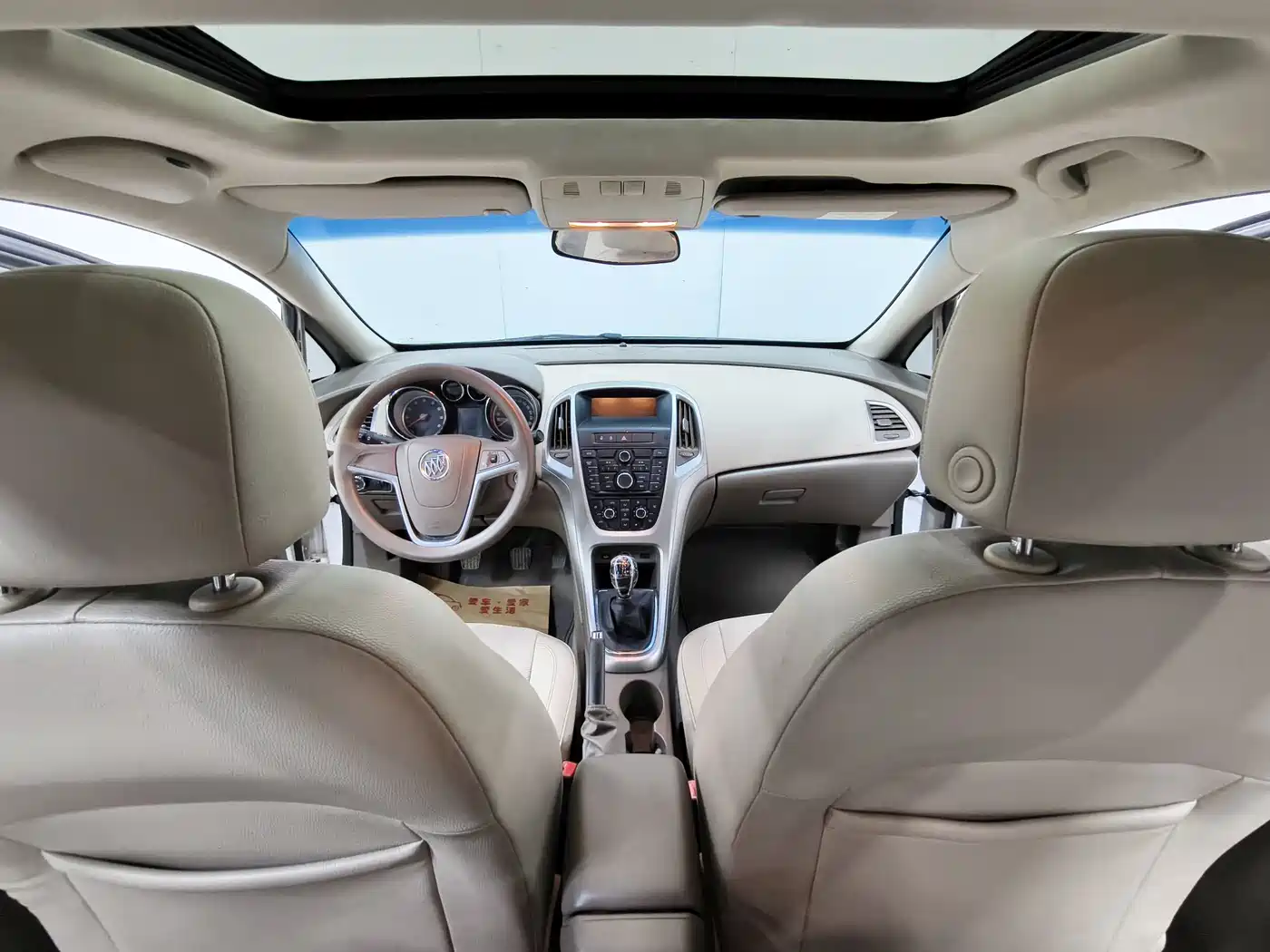 Buick Excelle 2013 Model GT 1.6L Manual Progressive фото 10