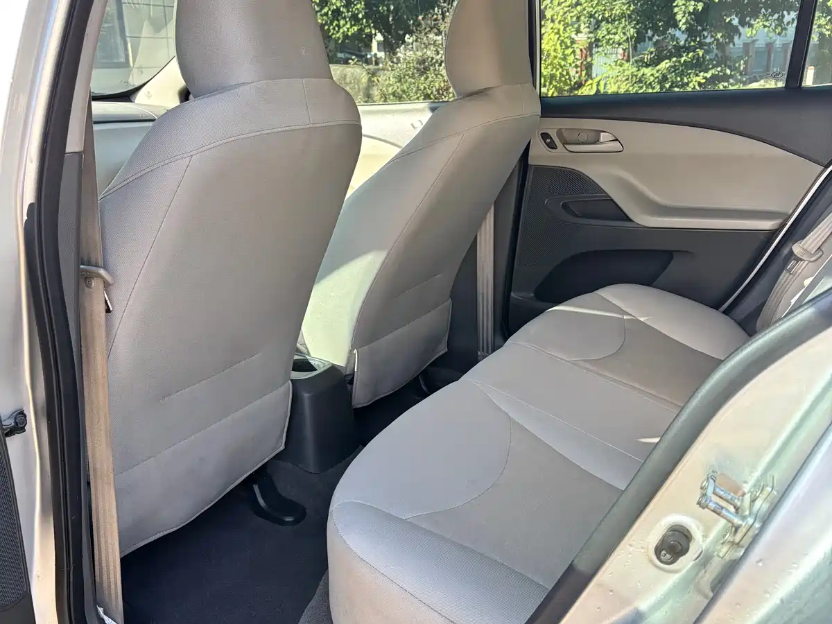 Chevrolet Sail 2015 Sail 3 1.3L AMT Ideal Edition фото 6