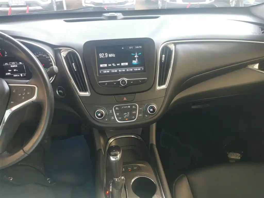 Chevrolet Malibu XL 2017 1.5T Auto Sport Edition фото 6