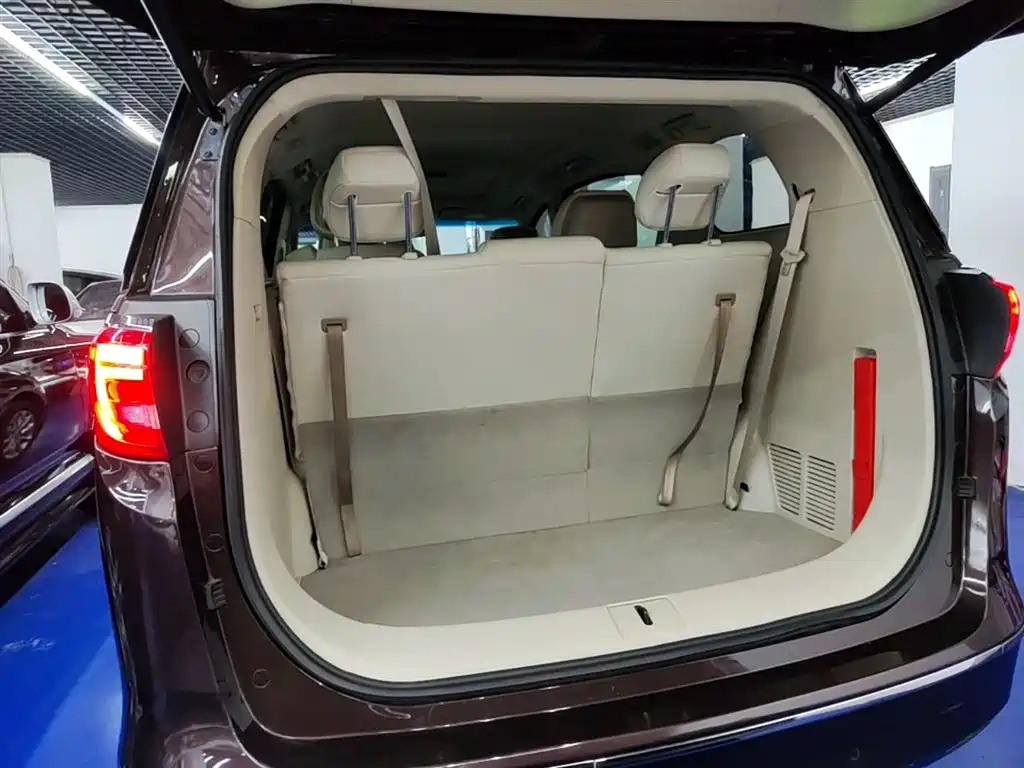 Buick GL8 2018 ES 28T Comfort Type China VI фото 18