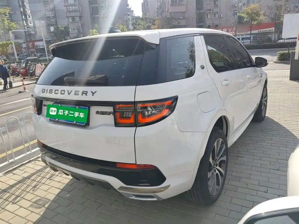 Land Rover Discovery Sport 2020 249PS R-Dynamic Performance фото 7