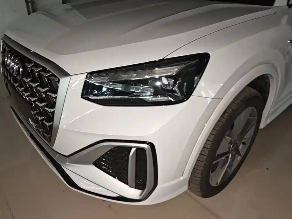 Audi Q2L 2025 35TFSI Fashion Dynamic фото 24