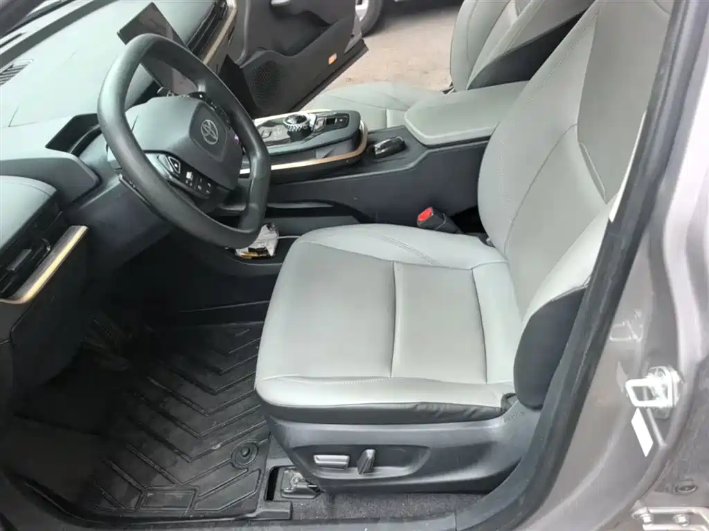Toyota bZ3 2024 517km Elite PRO фото 15