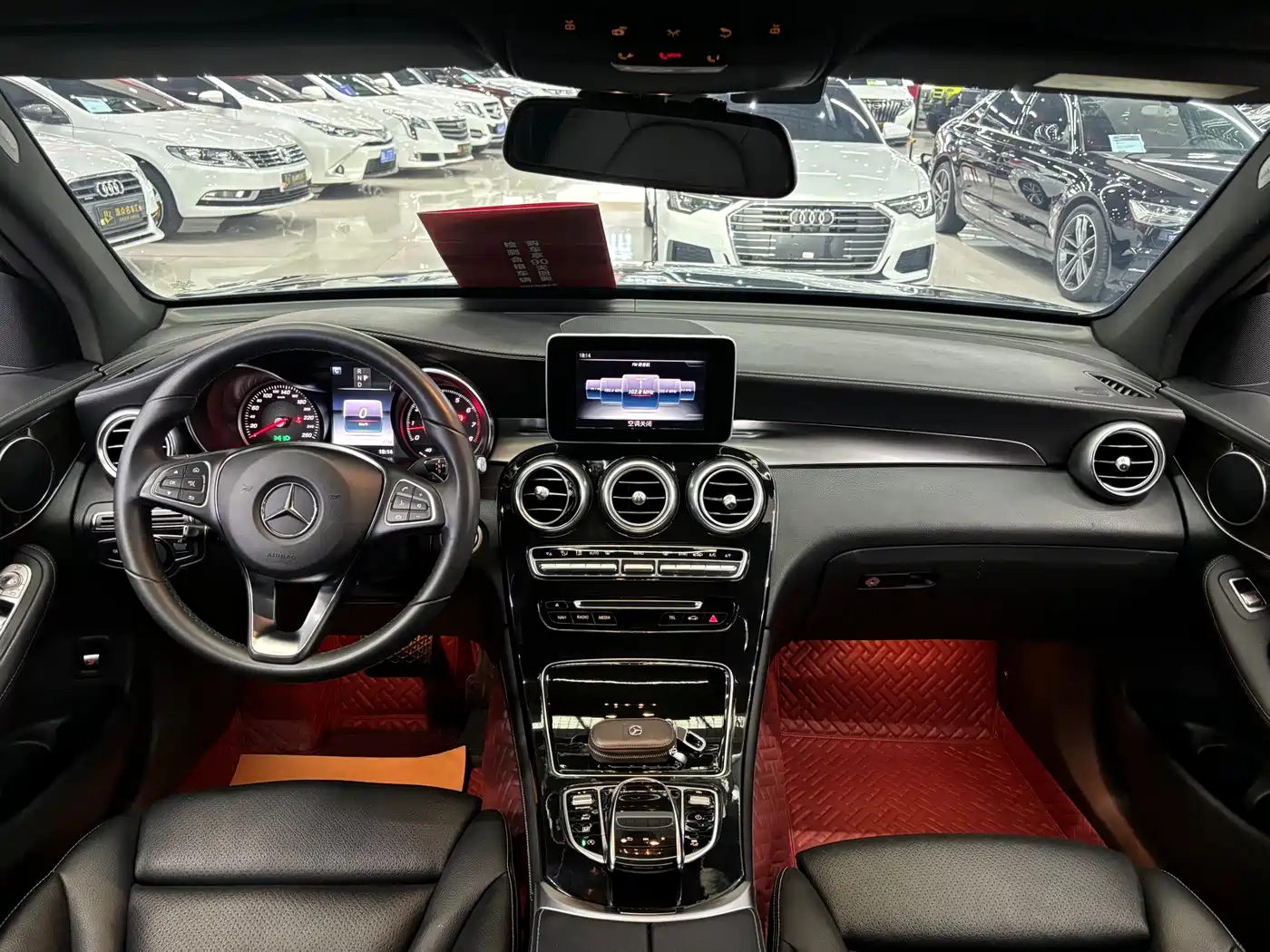 Mercedes-Benz GLC 2017 GLC 260 4MATIC Dynamic фото 6