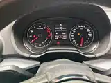 Photo 12 - Audi Q2L