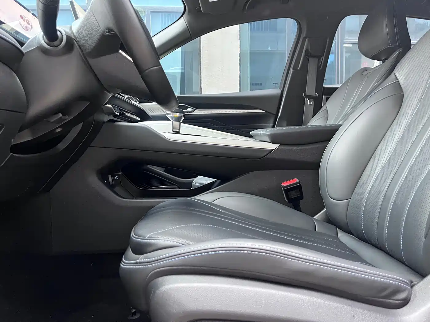 Фото 7 - Geely Preface