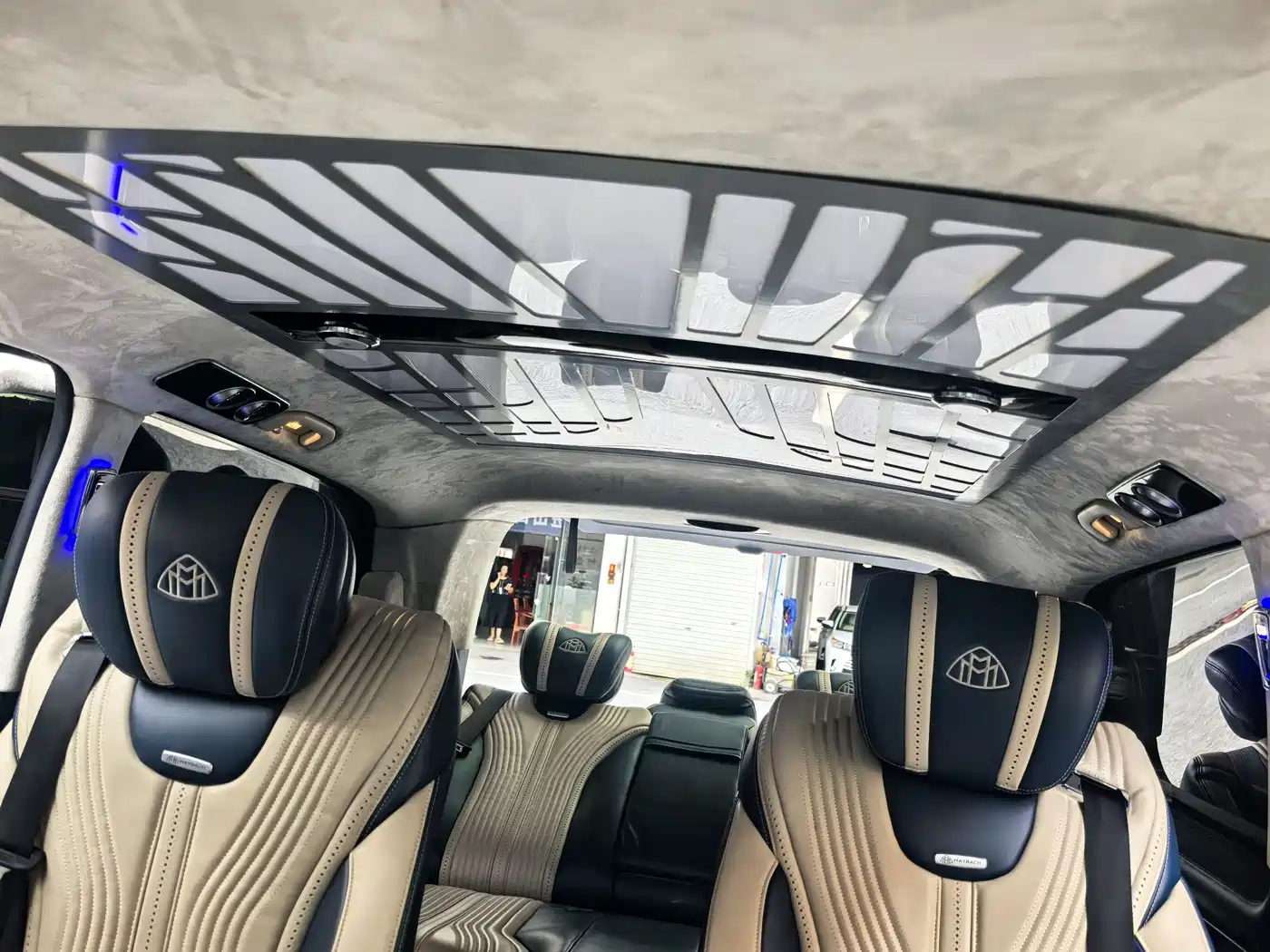 Mercedes-Benz Vito 2021 2.0T Business Edition 7-seater фото 16