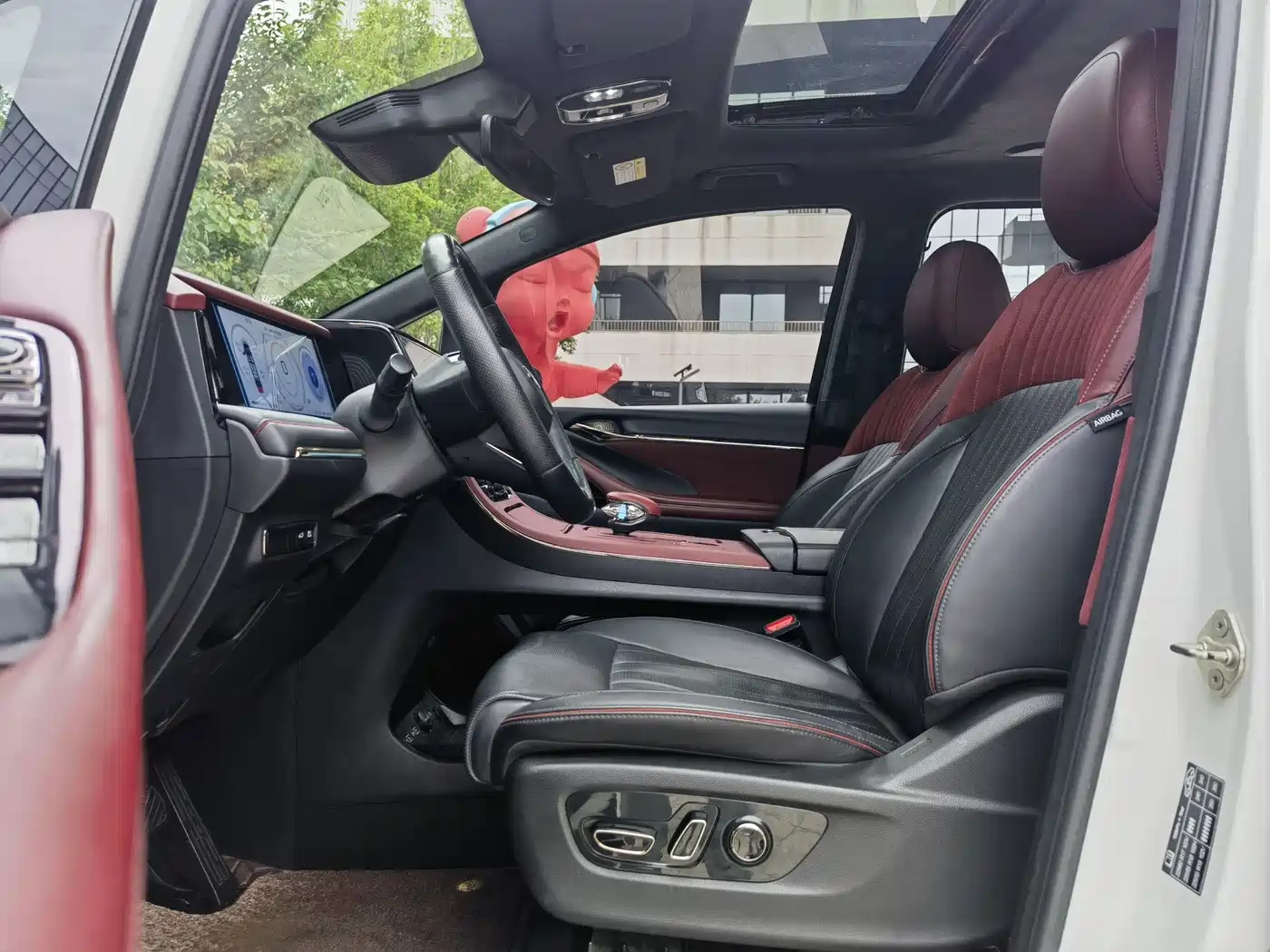 GAC Trumpchi Trumpchi M8 2023 Model Master Series Hybrid Ultimate Edition фото 9