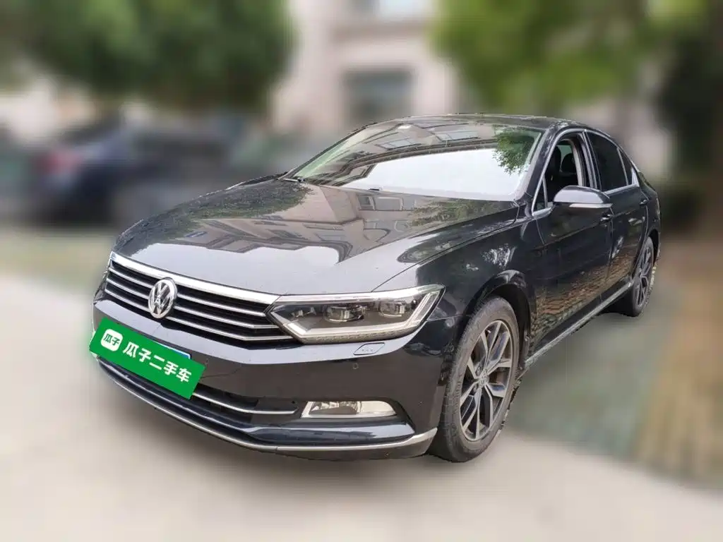Фото 1 - Volkswagen Magotan
