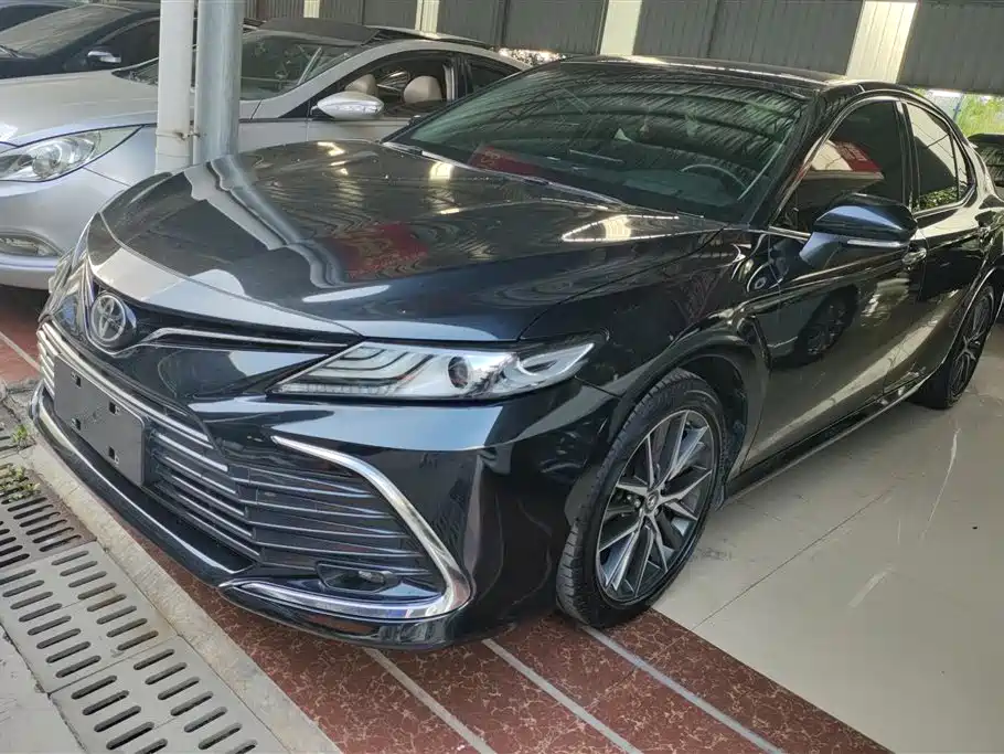 Toyota Camry 2021 2.5G Luxury Edition