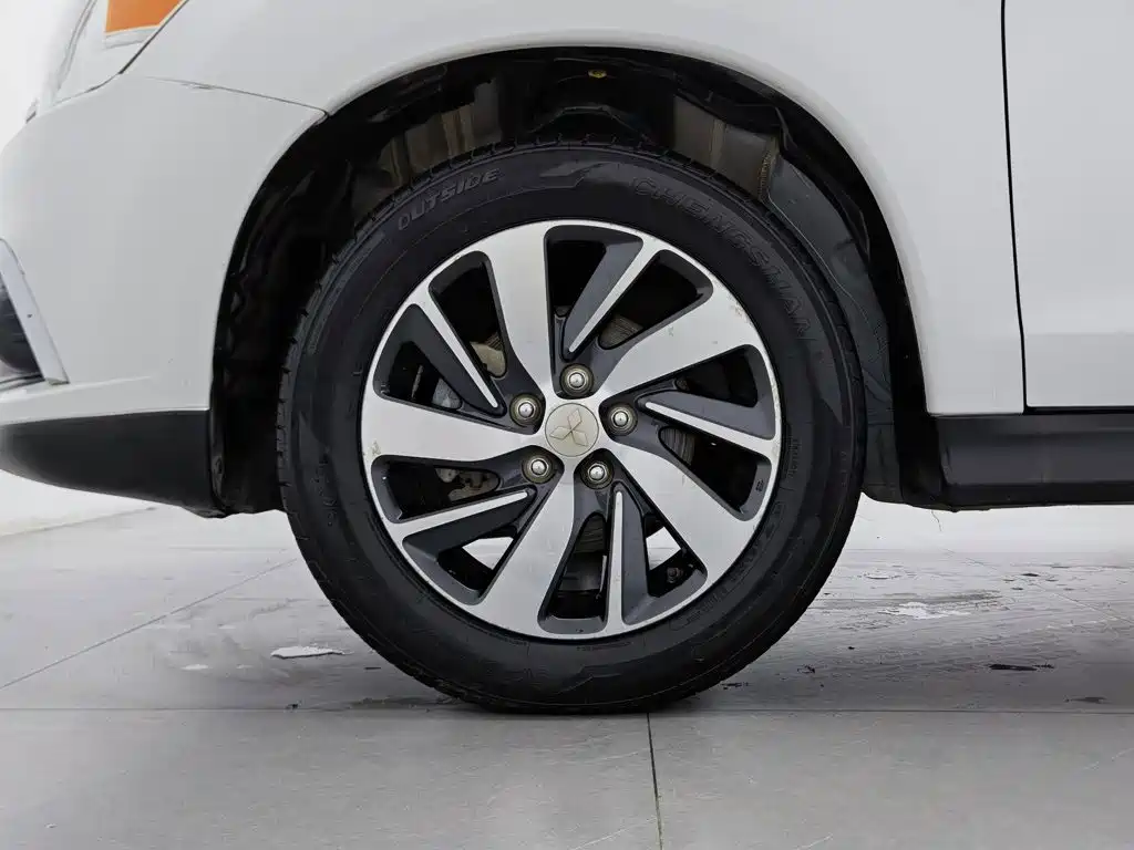 Mitsubishi ASX 2019 2018 2.0L CVT 2WD Premium