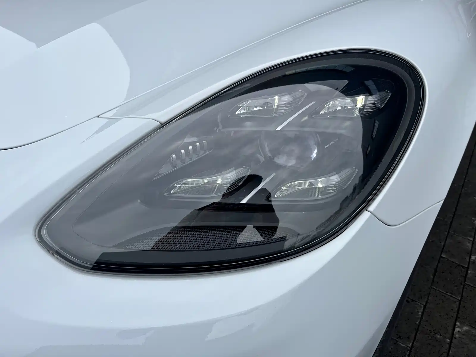 صورة 21 - Porsche Panamera New Energy