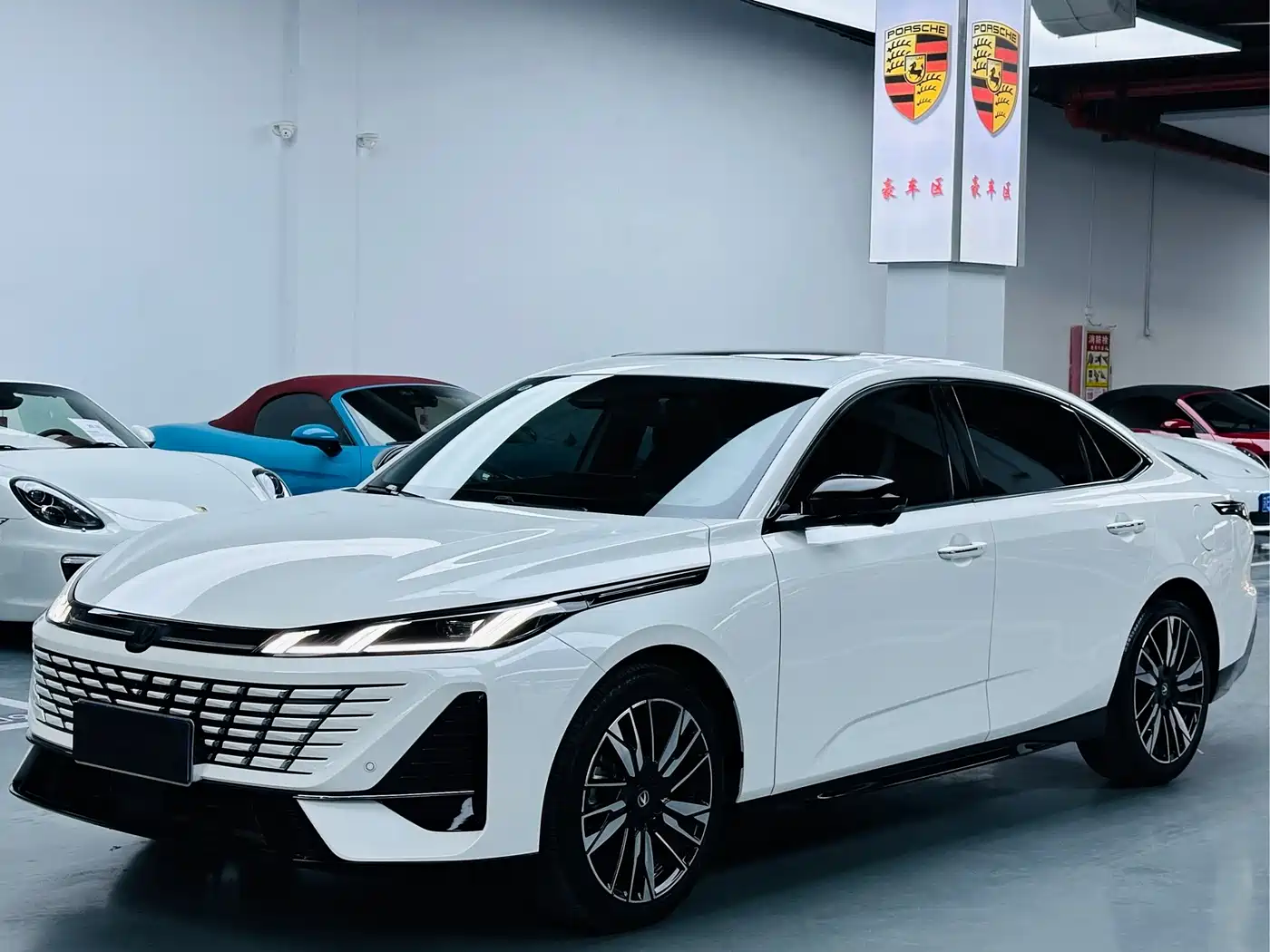 Changan Eado 2025 2025 Model Year Facelift 1.5T 500Bar Premium Edition